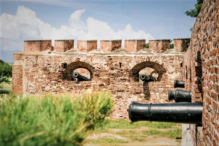 Капитан Генри Морган - настоящий пират? Кирилл Назаренко о реальном прообразе Капитана Блада